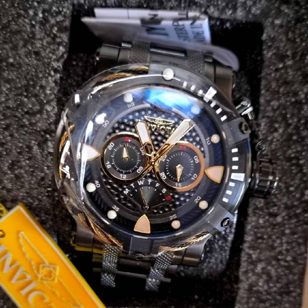 Invicta Bolt 29834 52 mm Gunmetal/Gold Cable-Bezel Quartz, Retrograde GMT, 100 M